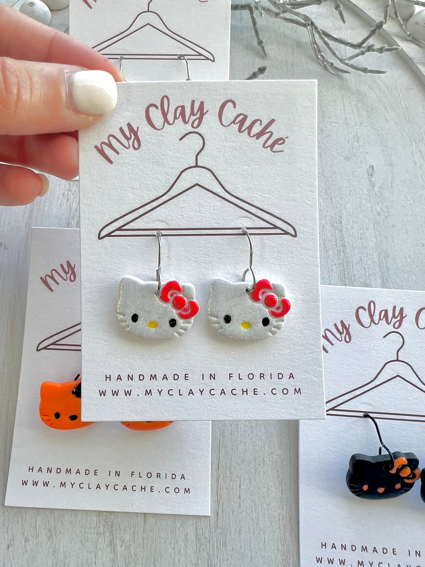Hello Kitty Styles (various colors)