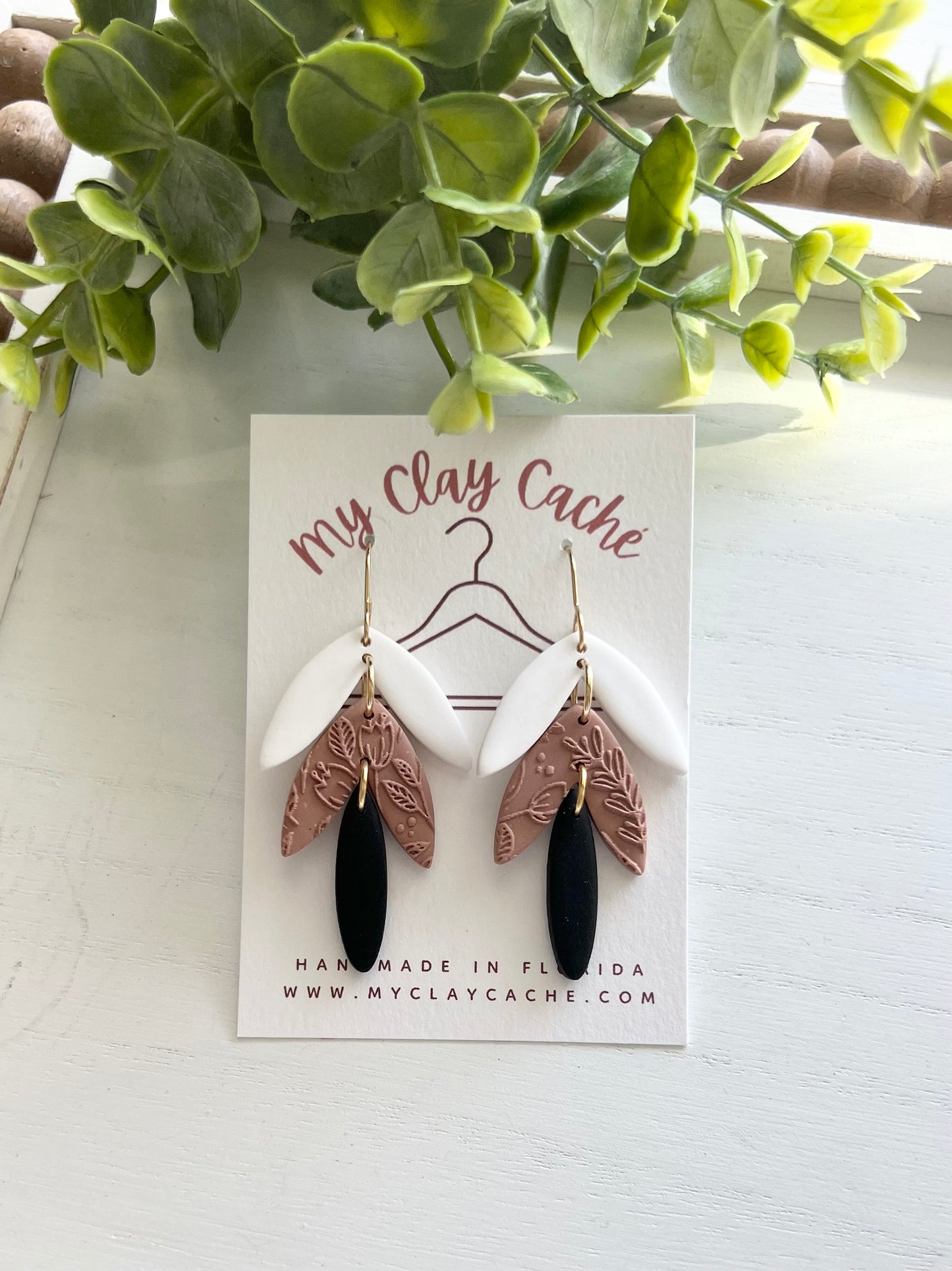 White/Tan/Black Fiona Dangles