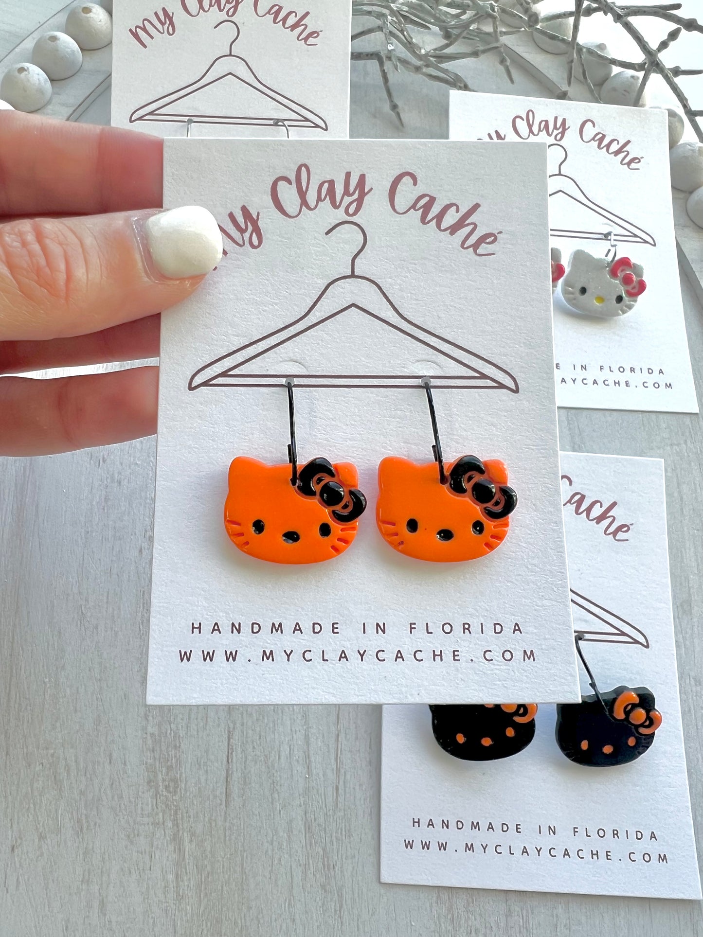 Hello Kitty Styles (various colors)