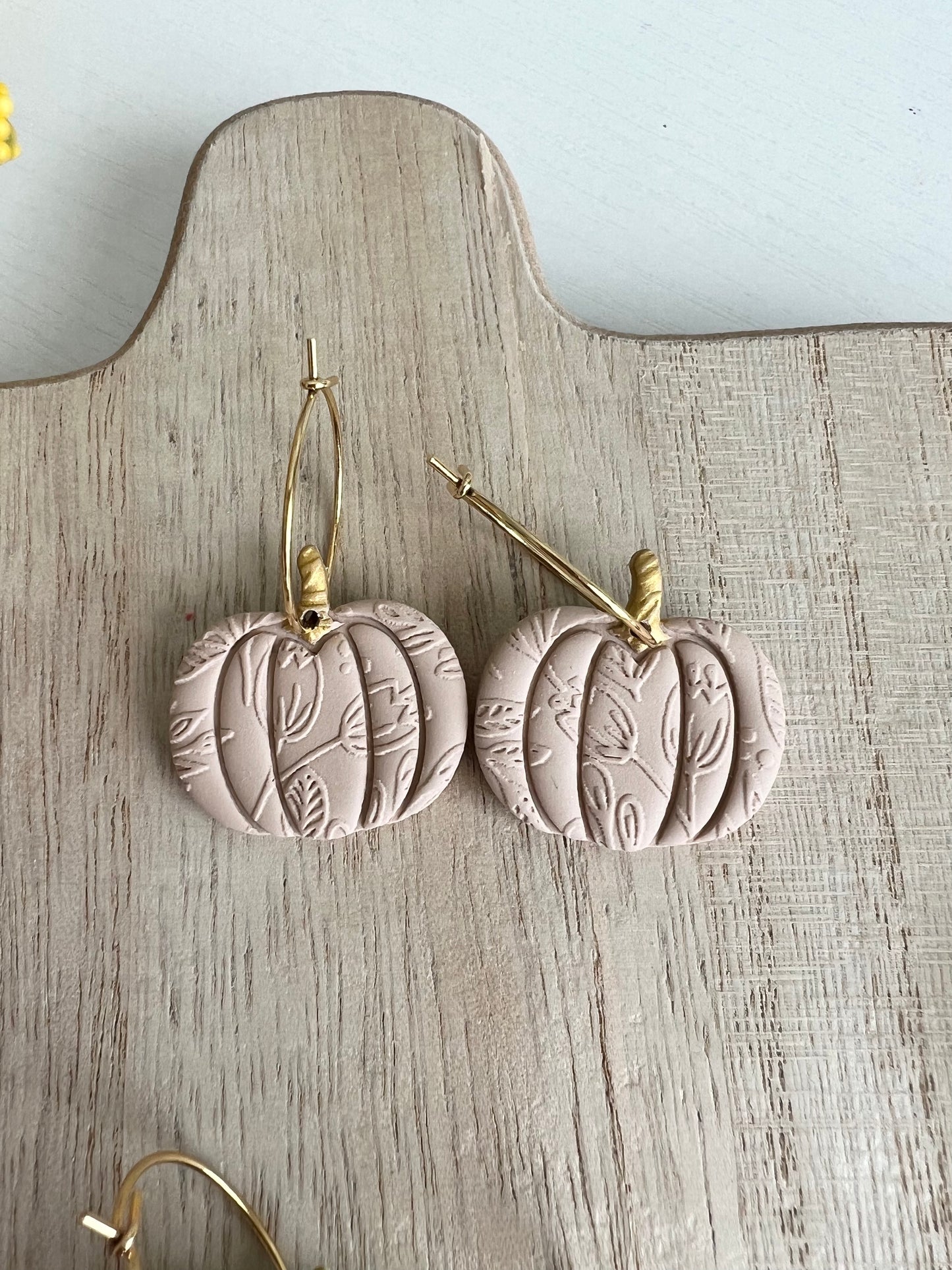 Pumpkin Hoops