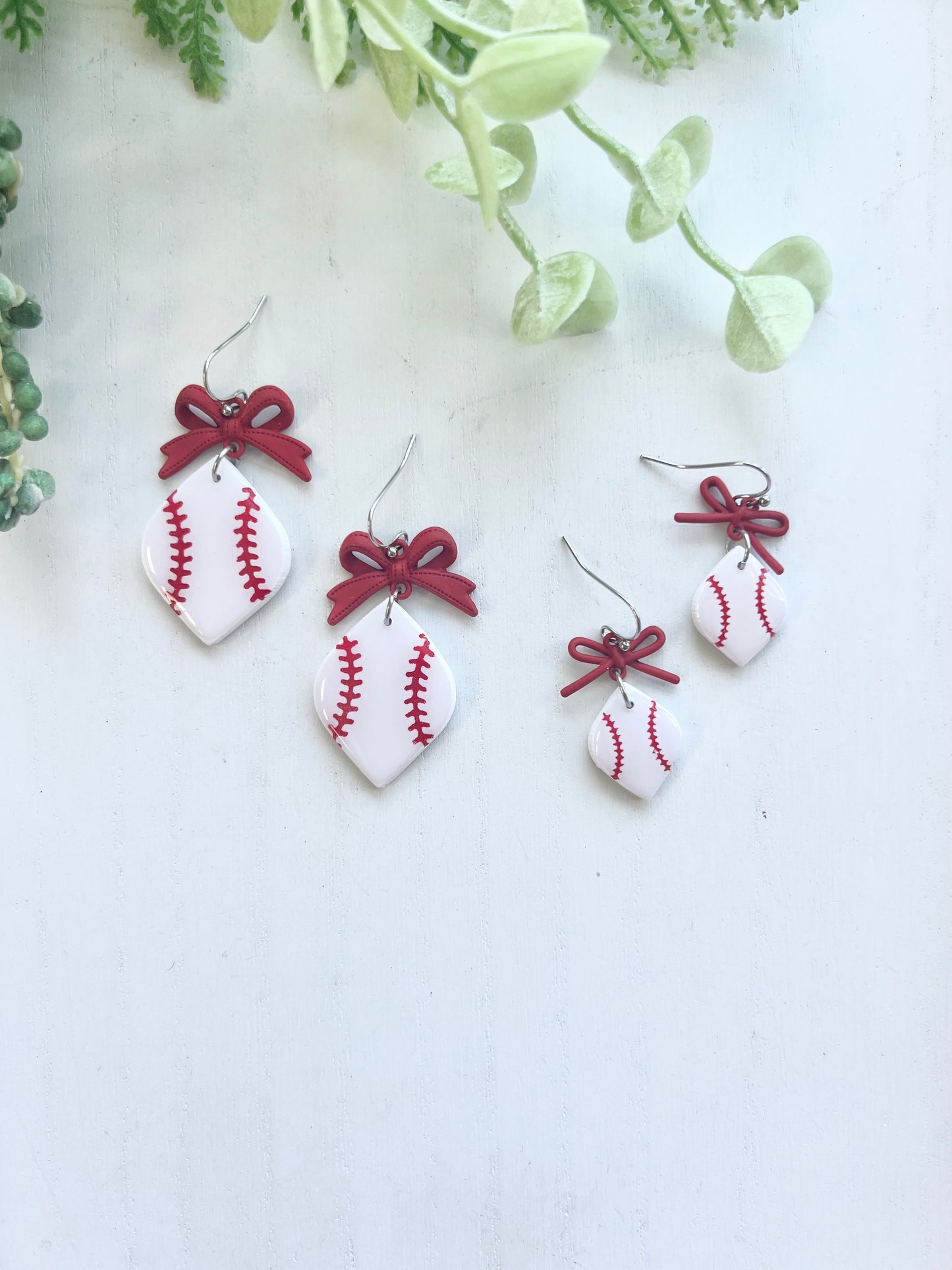 Baseball Pointed Oval Bow Dangles
