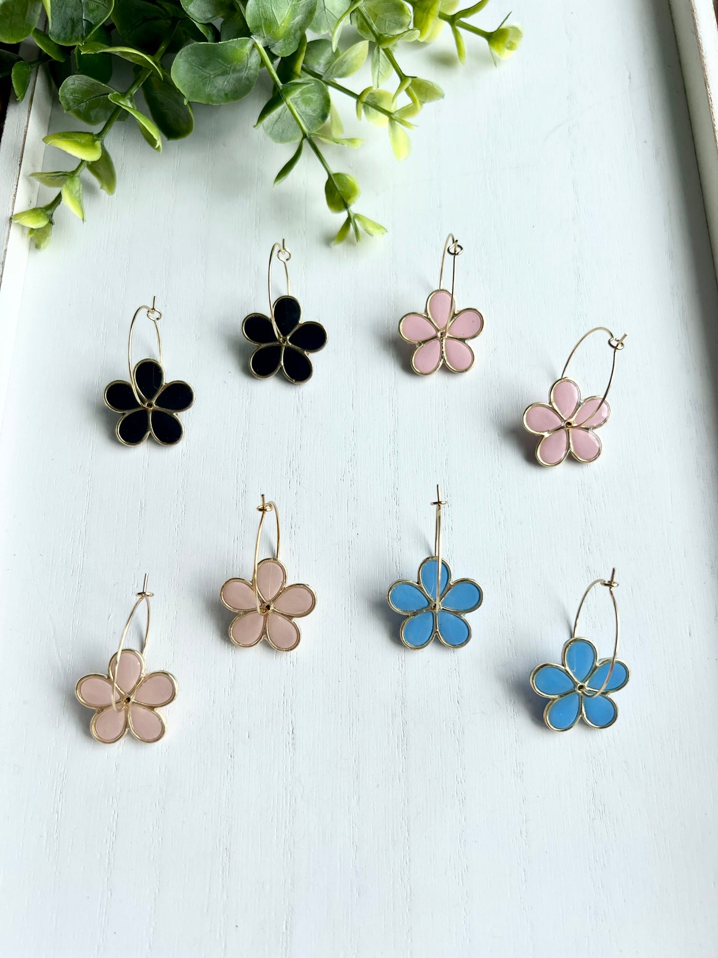 Large Daisy Resin Hoops