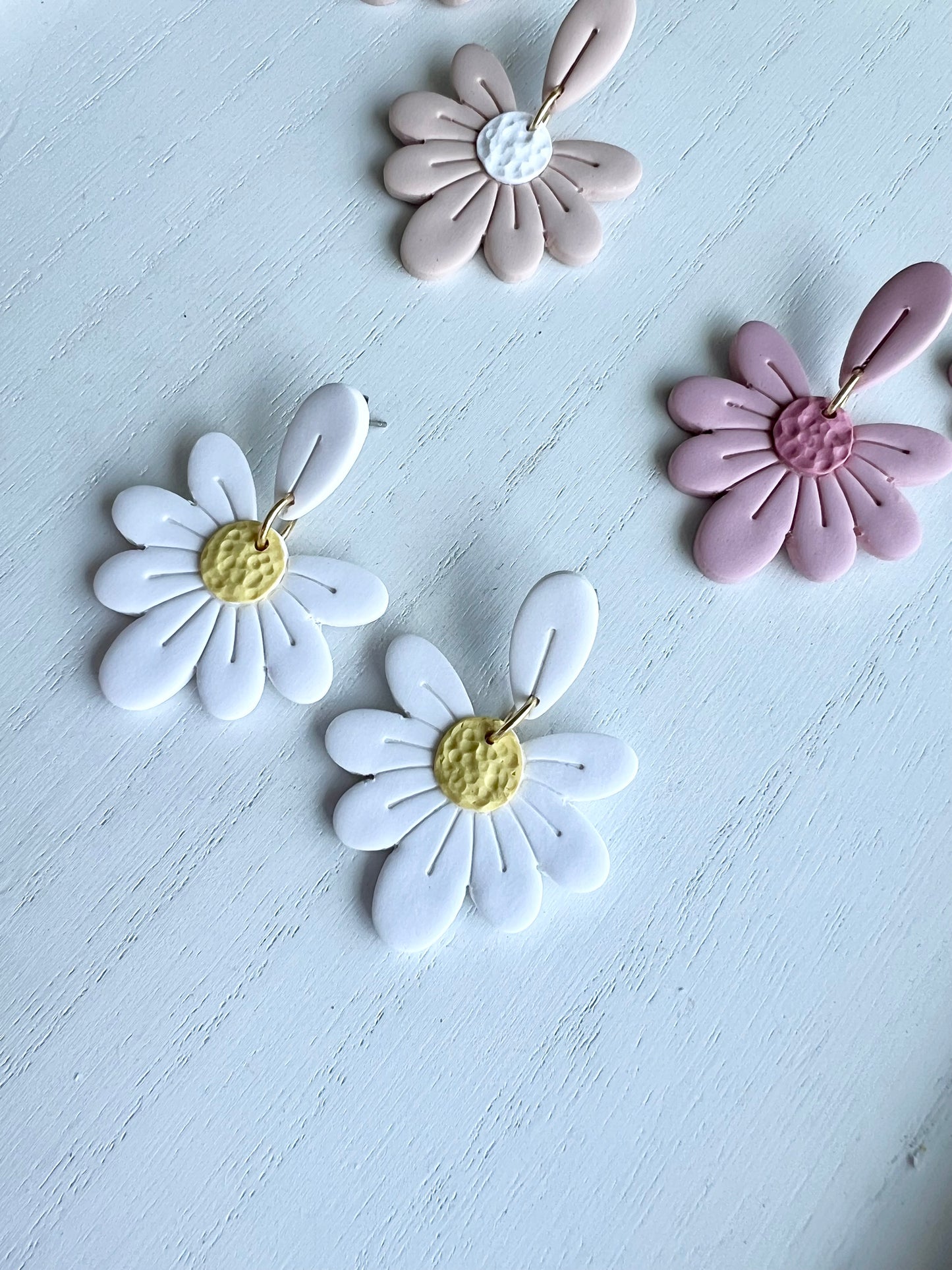 Large Daisy Dangles