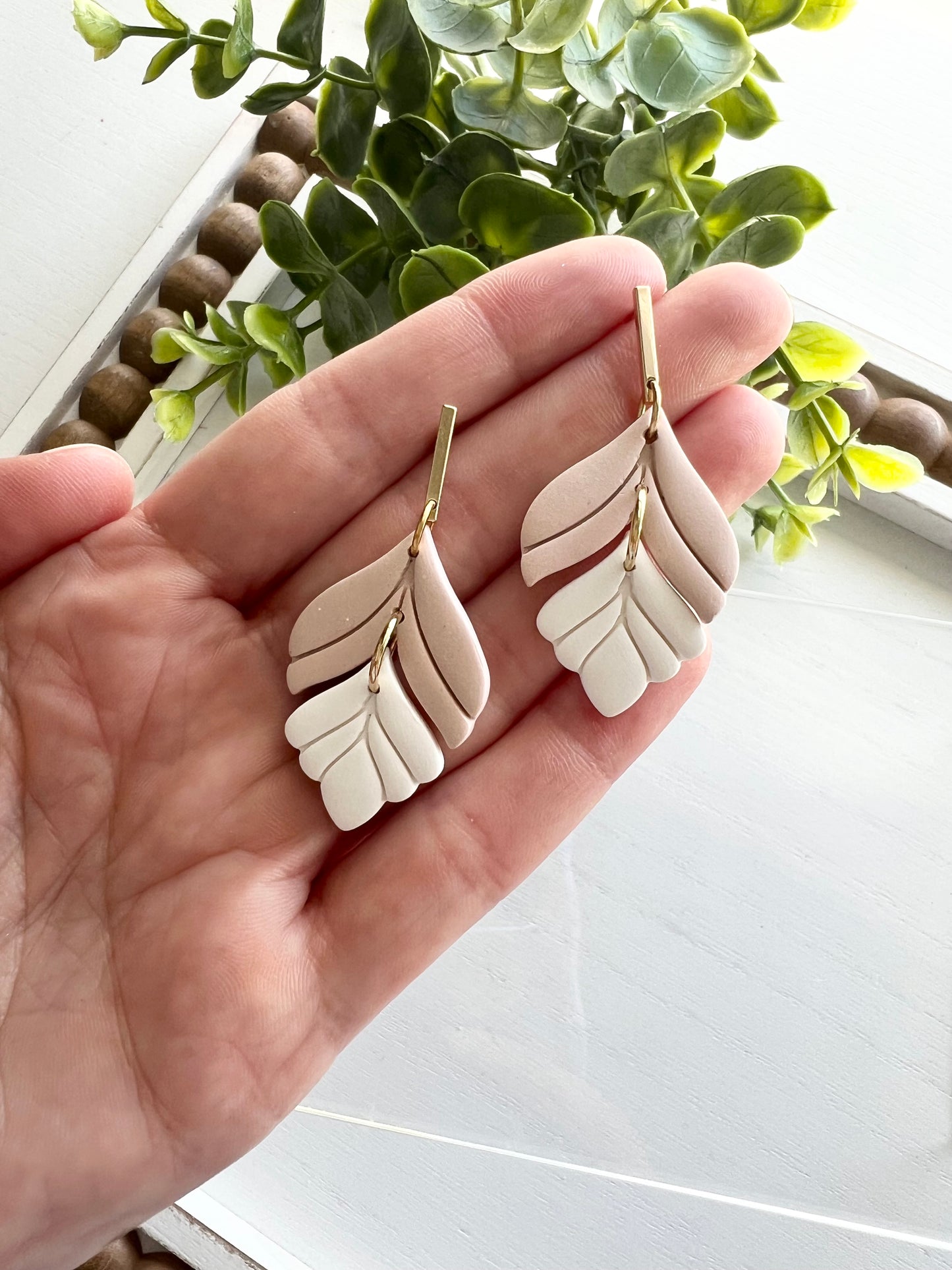 Neutral Willow Dangles