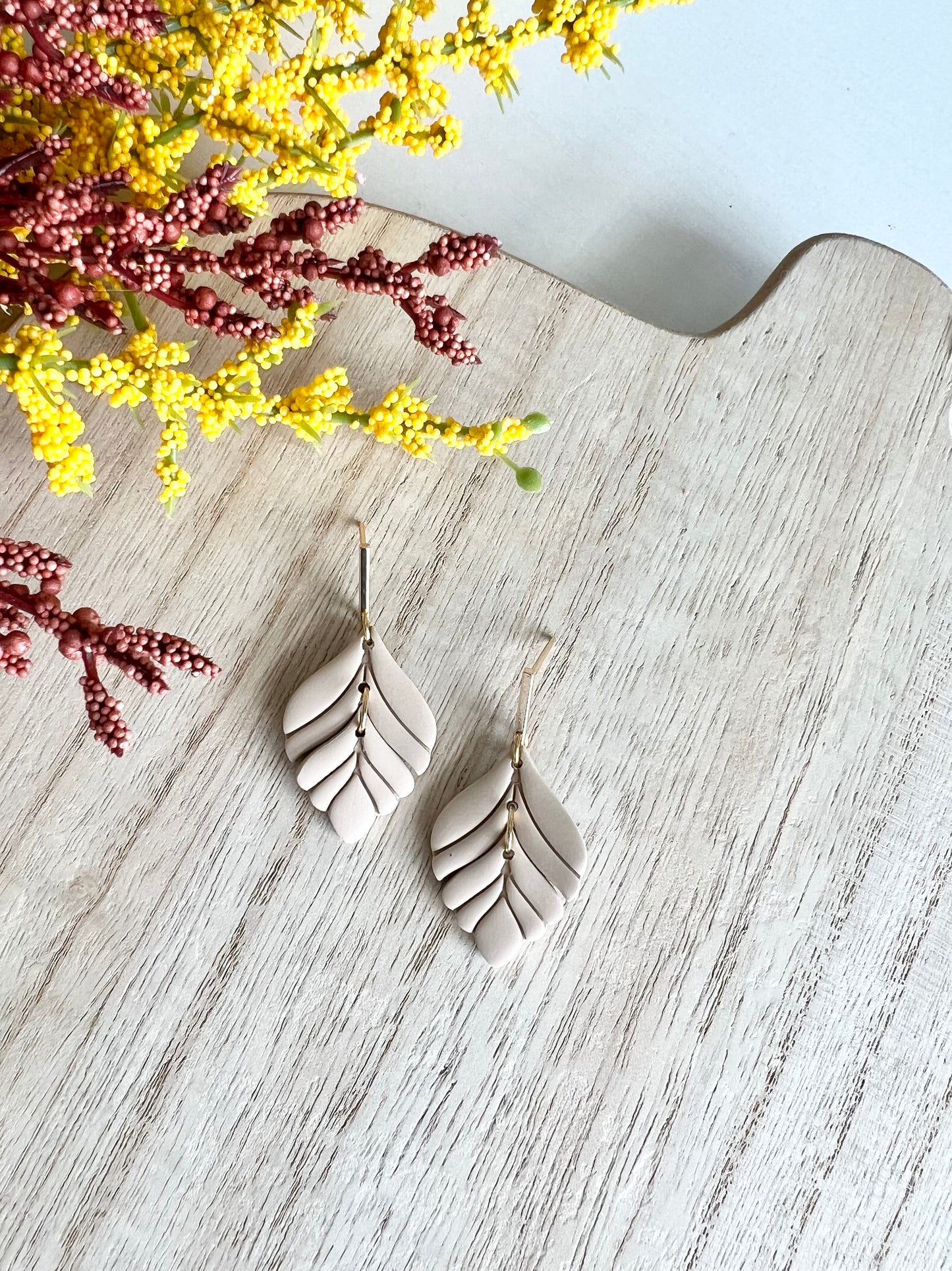 Willow Dangles