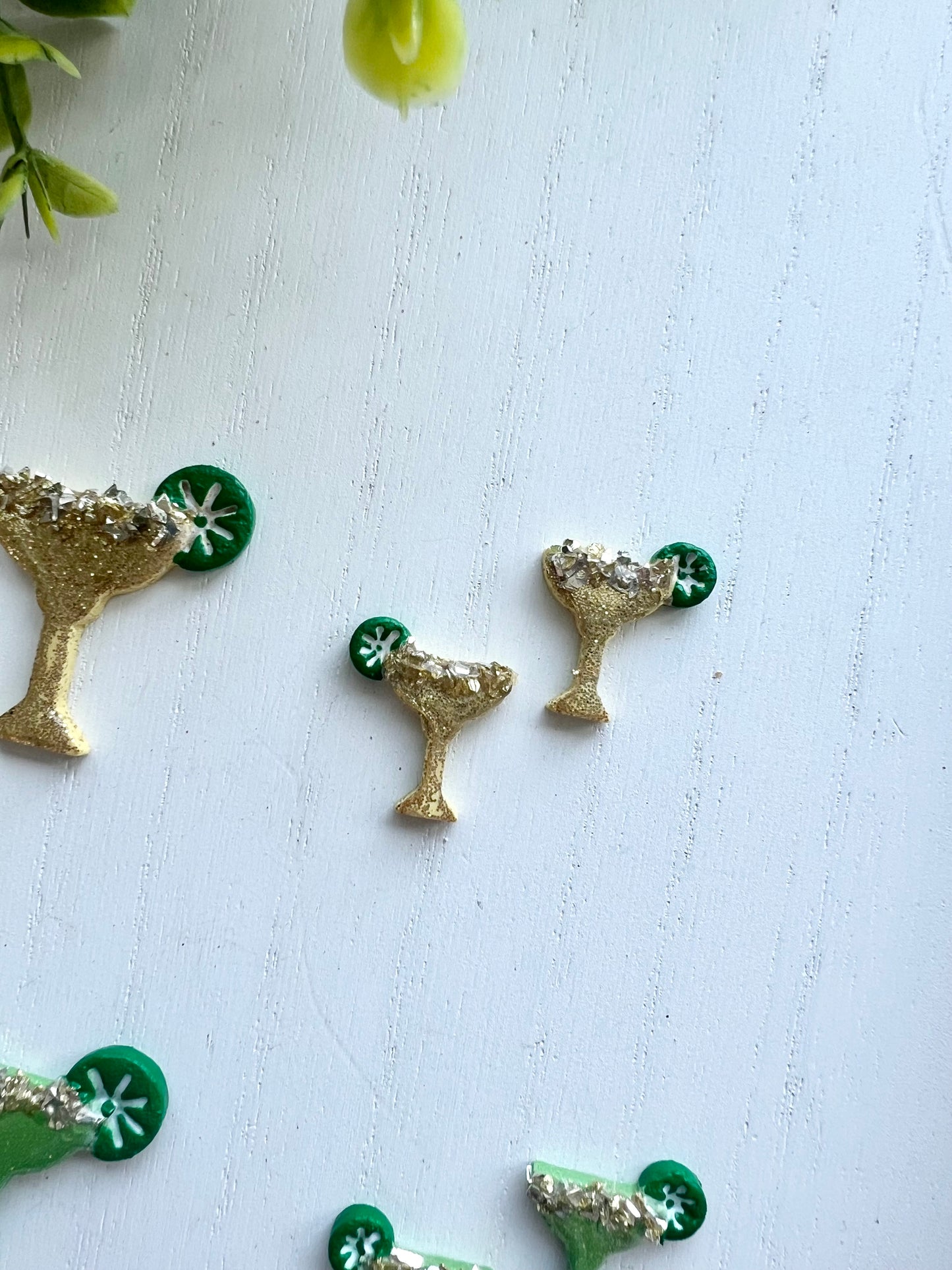 Margarita Dangles