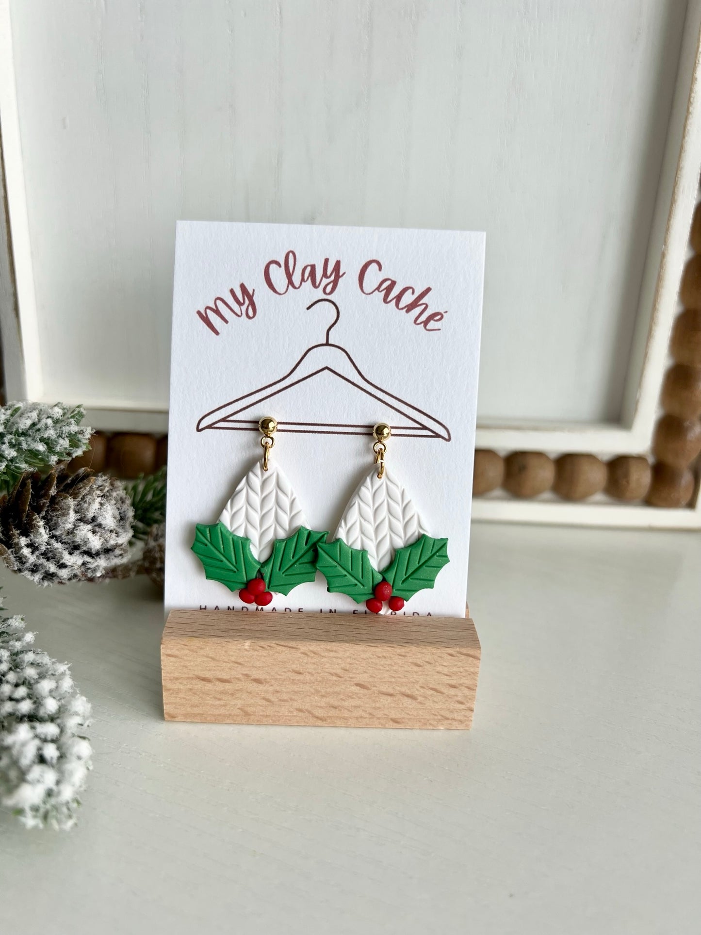 Holly Dangles
