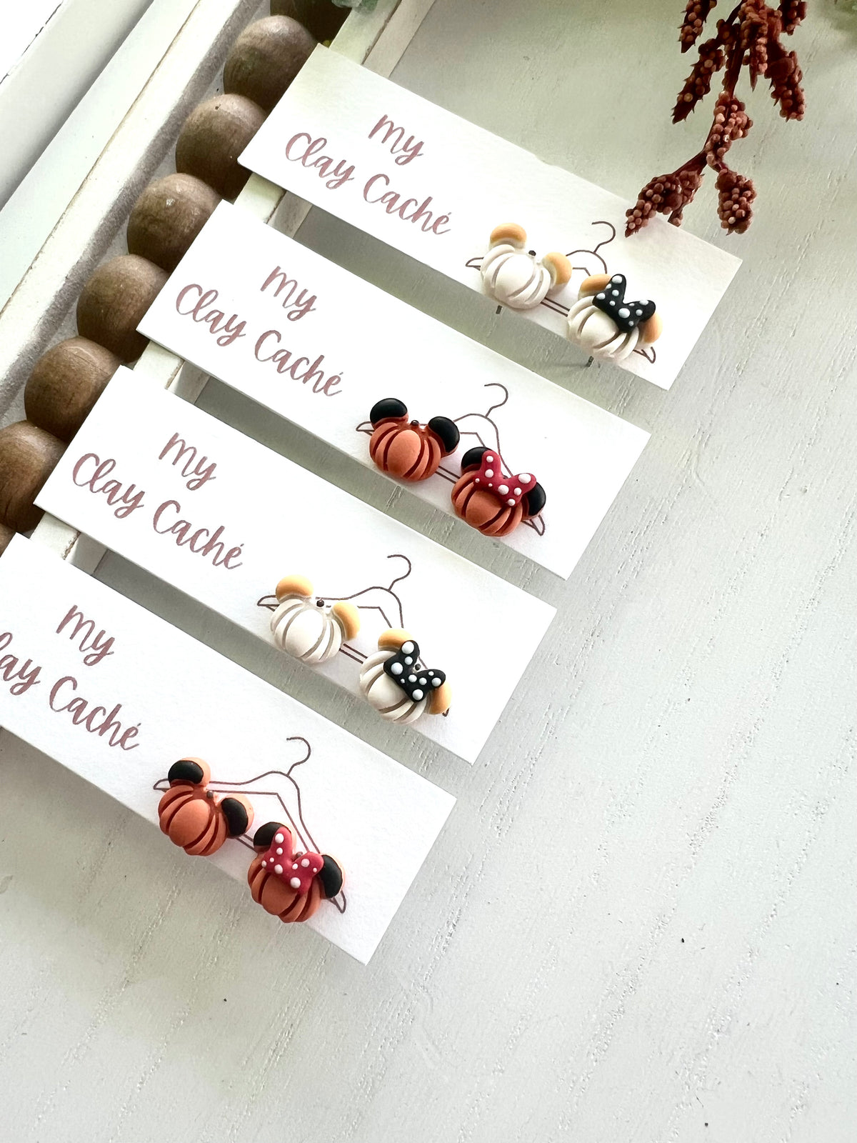 Mickey Minnie Pumpkin Studs