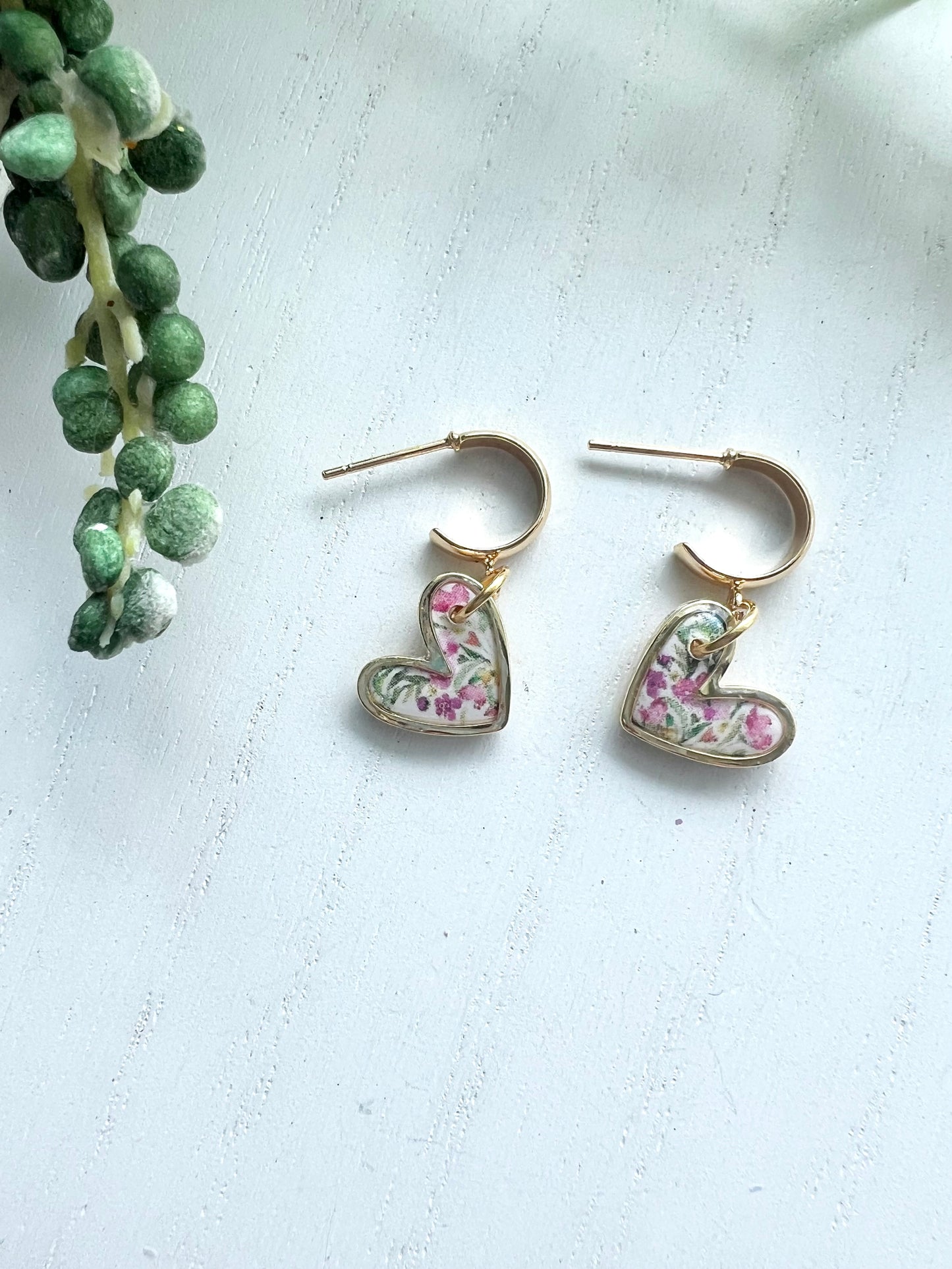 Wildflower Heart Huggy Hoops