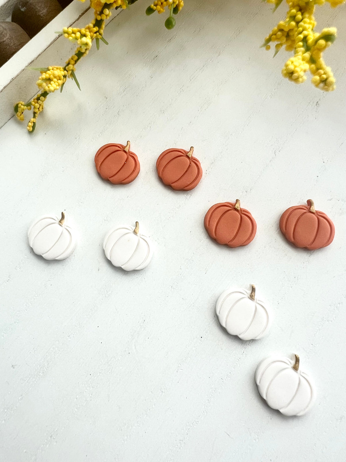 Pumpkin Studs