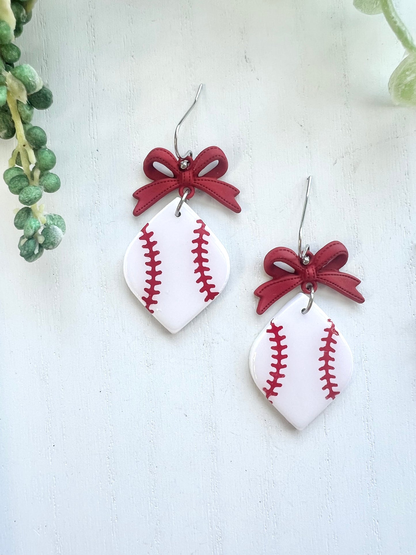Baseball Pointed Oval Bow Dangles