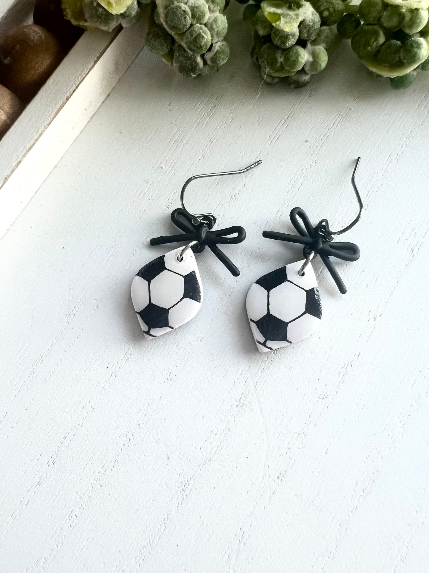 Soccer Teardrops (various sizes)