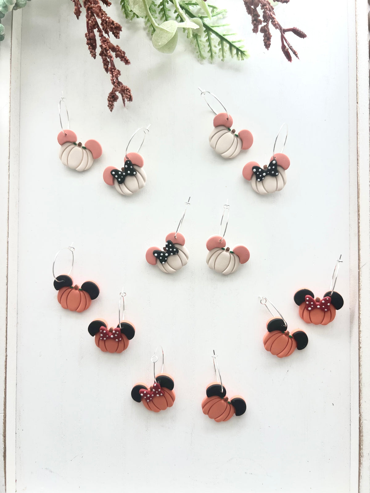 Mickey/Minnie Pumpkin Hoops